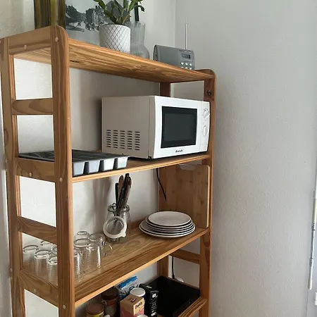 Proche Gare 拉瓦勒